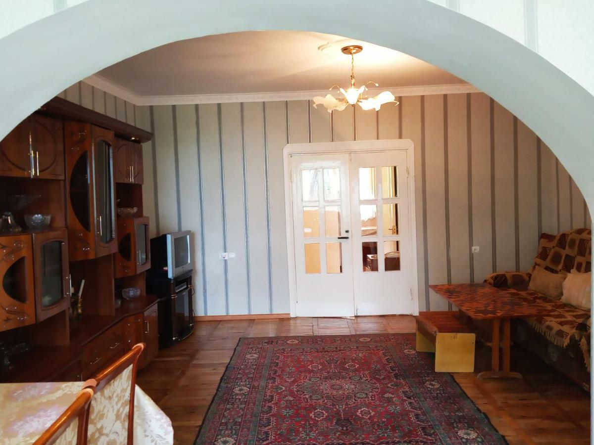 Rubina Bed And Breakfast Tat'ev Exteriör bild